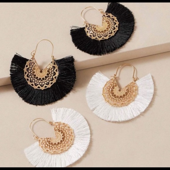 Jewelry - Boho Chic Tassel fringe fan earrings set Jewelry - Boho Chic Tassel fringe fan earrings set